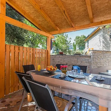 Διαμέρισμα Salak